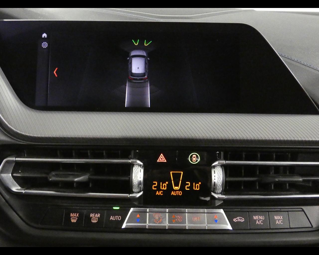 BMW Serie 1 (F40) - 116d 5p. Msport