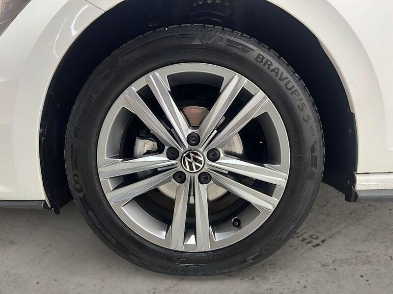 Volkswagen Polo 1.0 R LINE