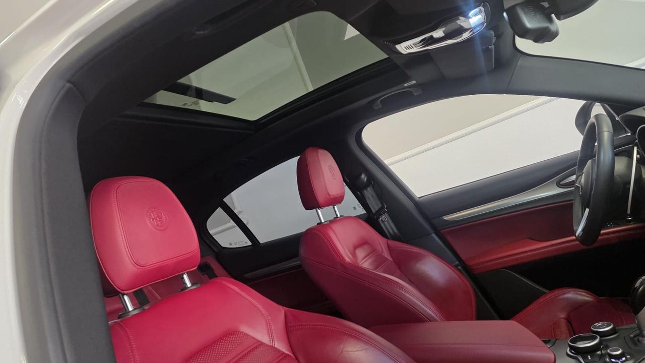 Alfa Romeo Stelvio 210 CV Q4 Executive garanzia 12 mesi