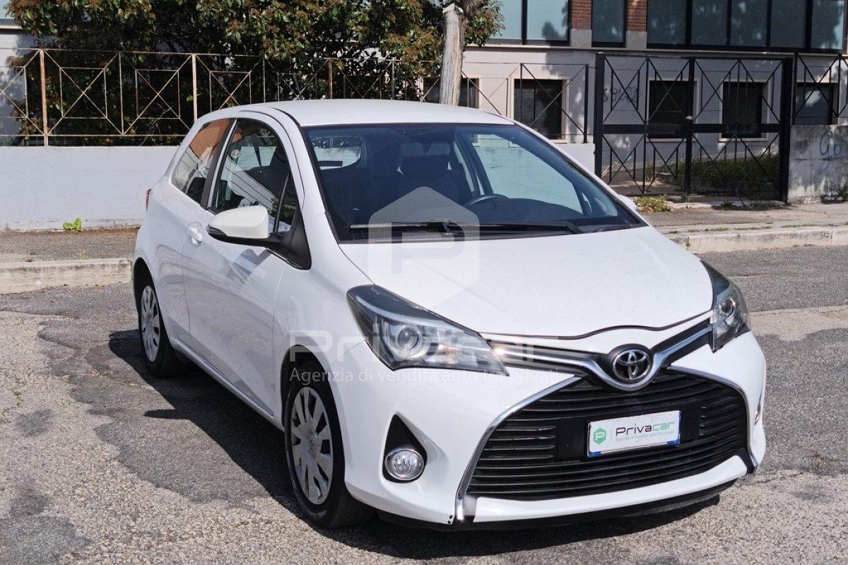 TOYOTA Yaris 1.0 3 porte Active