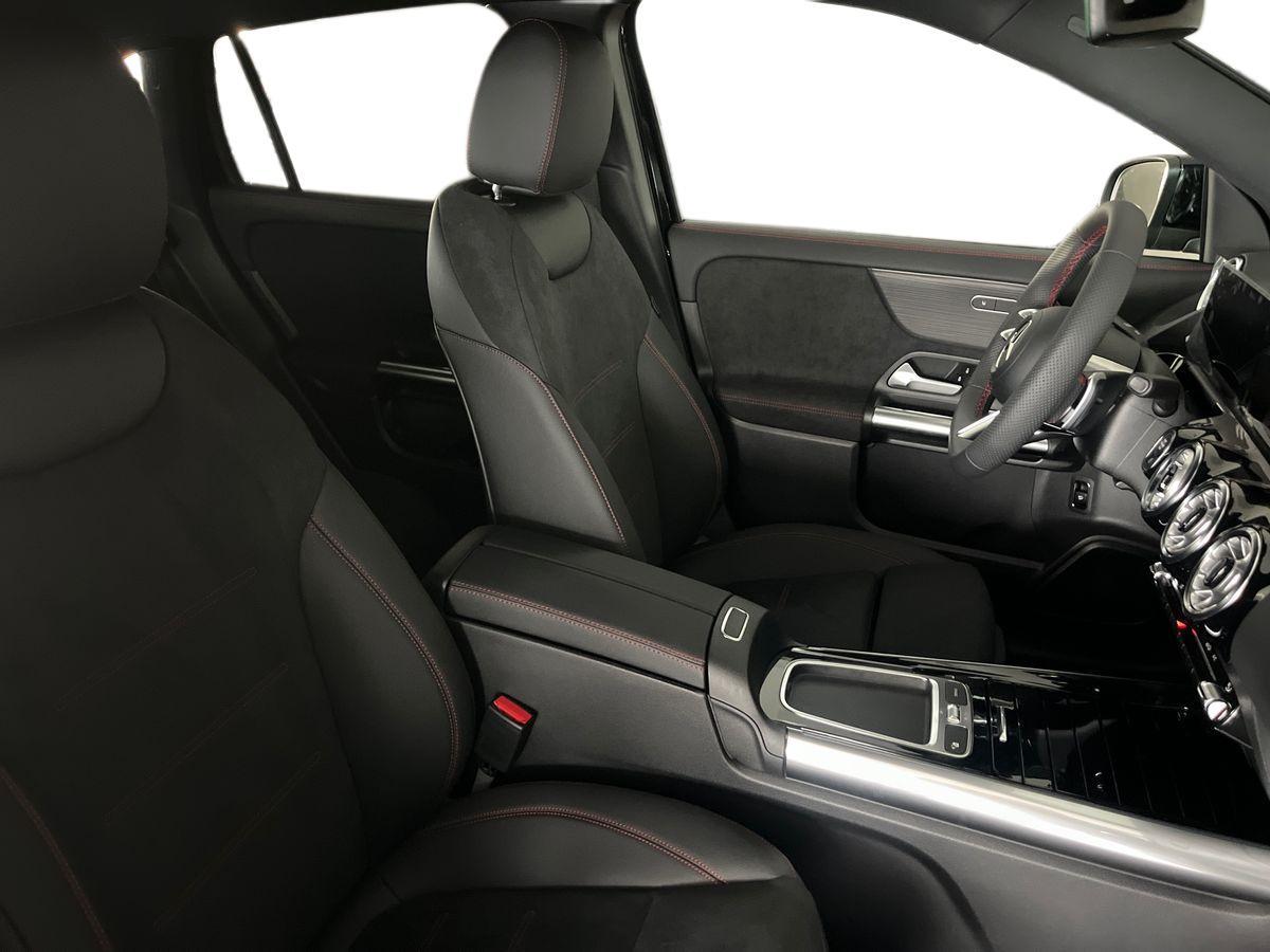 Mercedes-Benz GLA 180 d Automatic