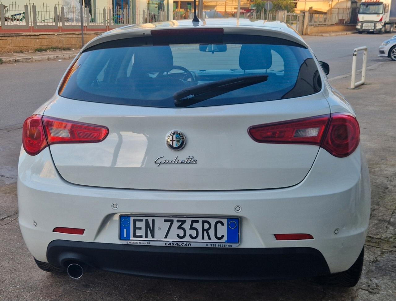 Alfa Romeo Giulietta 1.6 JTDm-2 105 CV Distinctive