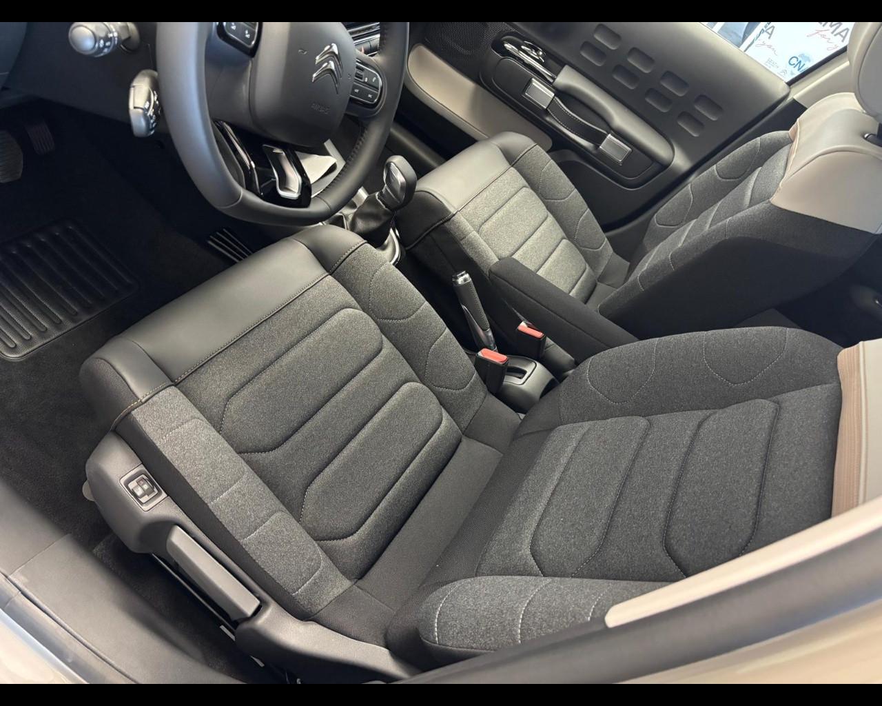 CITROEN C3 III 2017 - C3 1.2 puretech Shine s&s 83cv neopatentati my