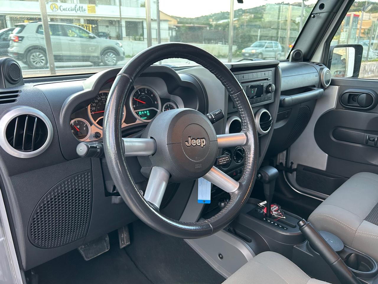 Jeep Wrangler 2.8 CRD DPF Sahara Auto 177cv