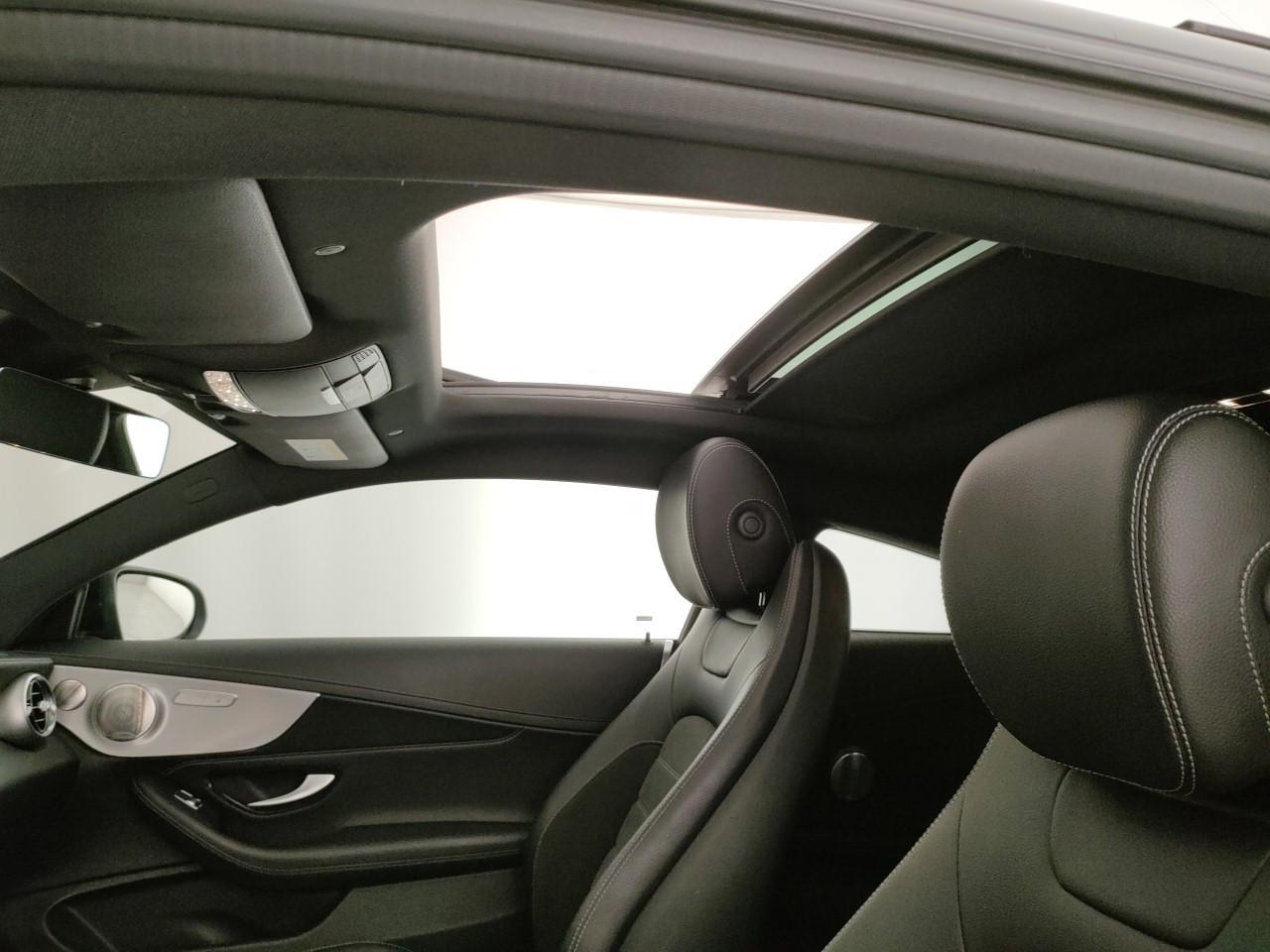 Mercedes-Benz C Coupe 200 mhev (eq-boost) Premium Plus auto