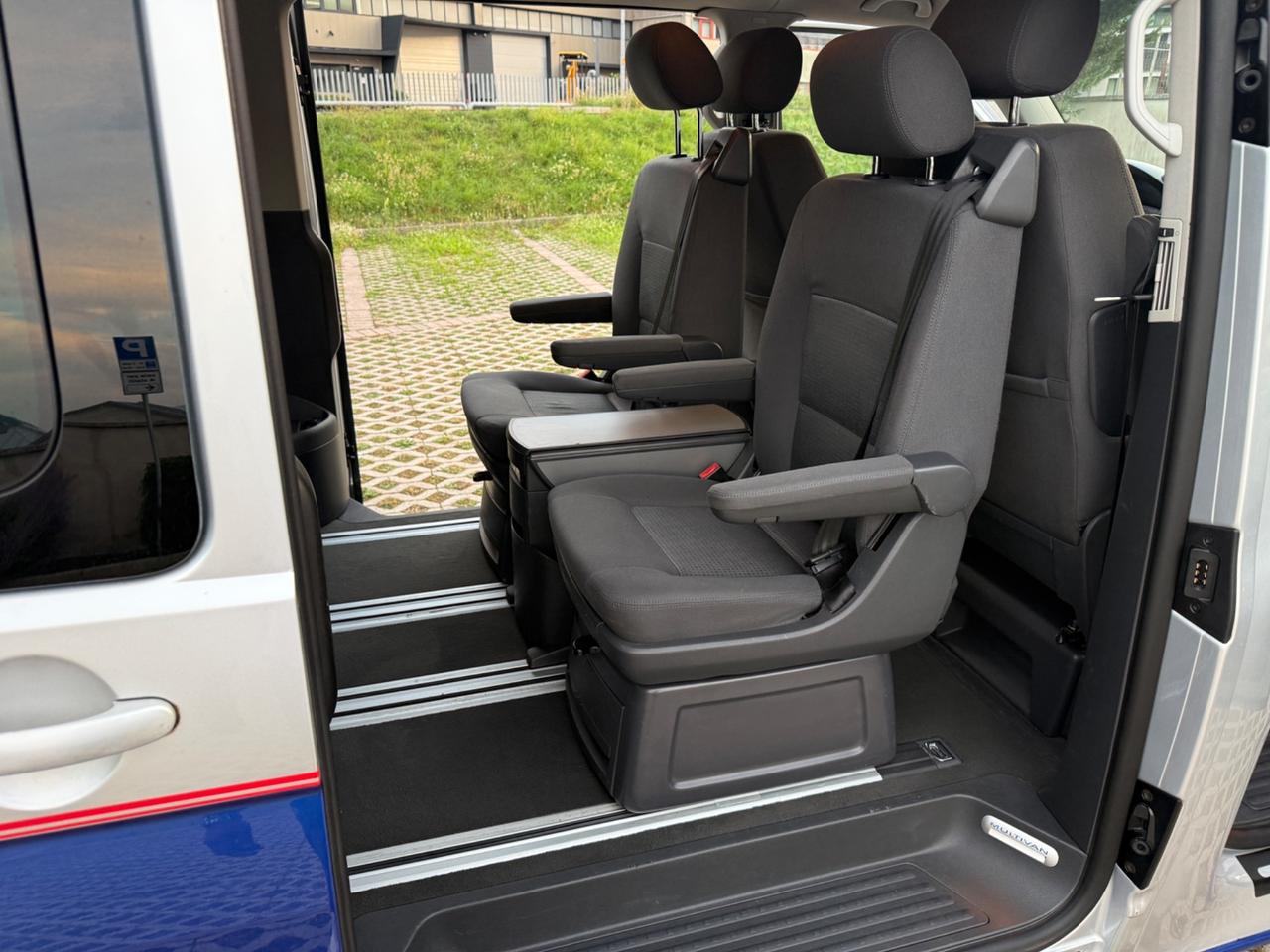 Multivan 2.5 TDI/174CV.MOTORE NUOVO,ASI,7 posti