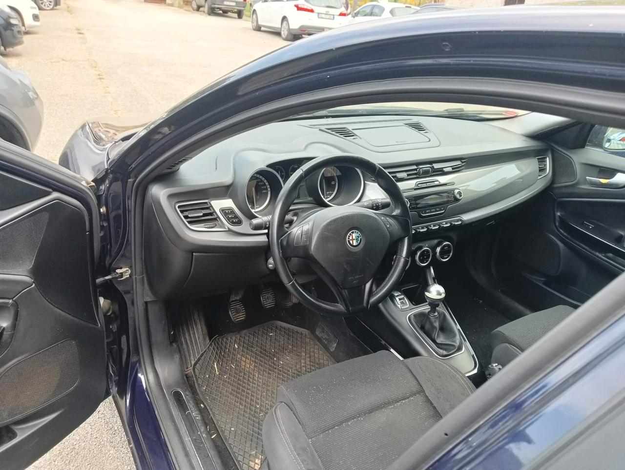 Alfa Romeo Giulietta 2.0 JTDm-2 140 CV Distinctive