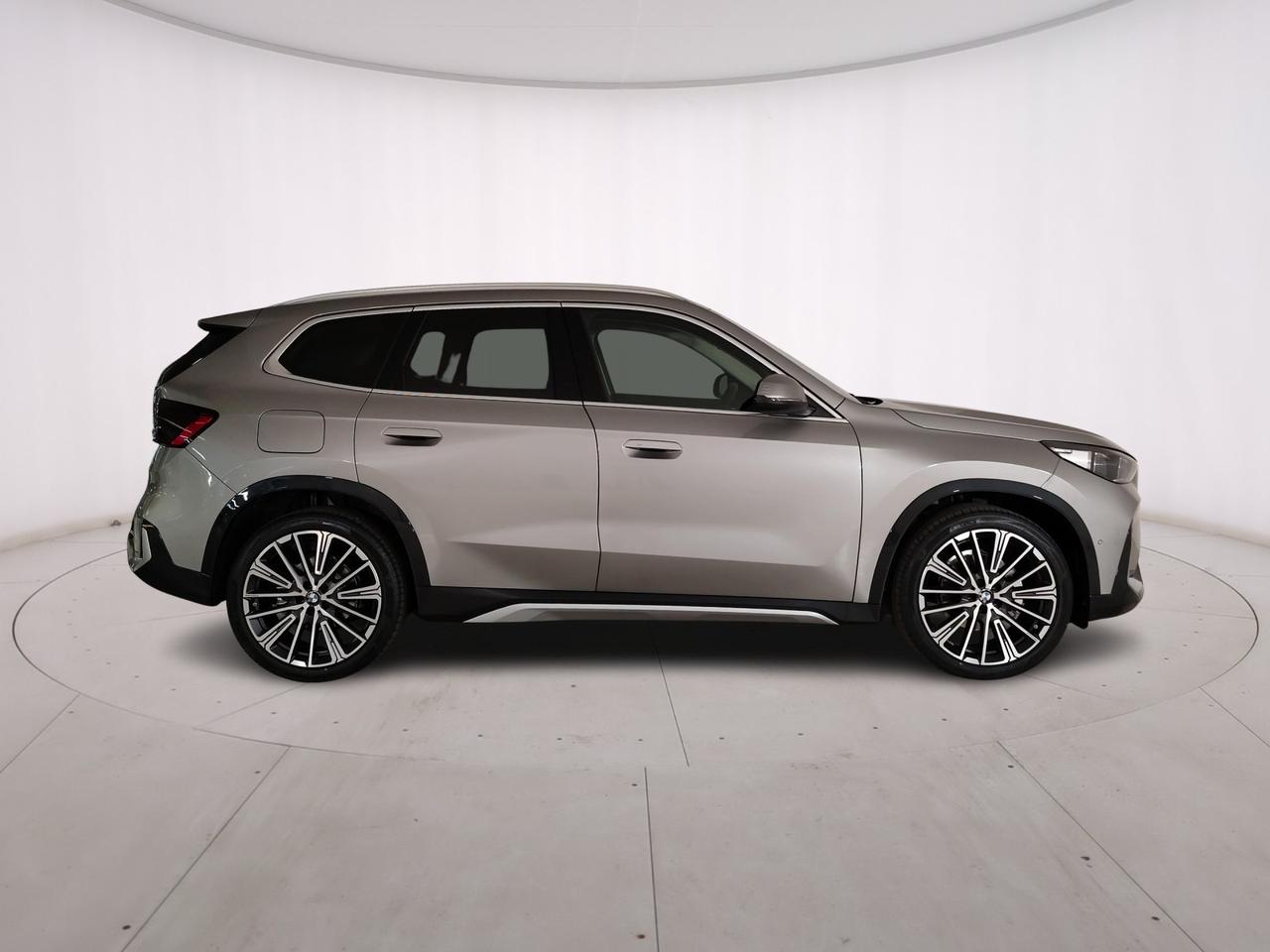 BMW X1 iX1 eDrive20 Pure Edition