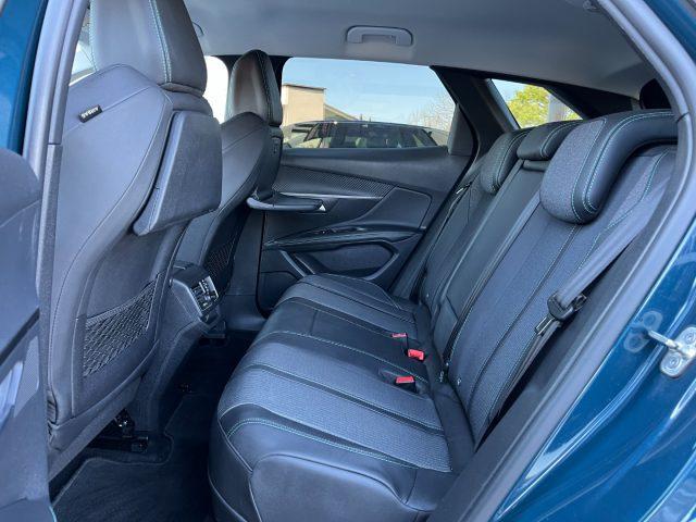 PEUGEOT 3008 HYBRID 225CV e-EAT8 ALLURE PLUG-IN