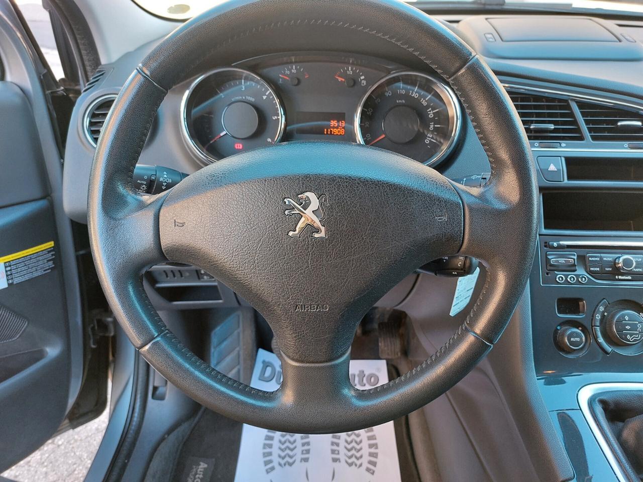 Peugeot 5008 1.6 HDi 115CV Allure 85Kw