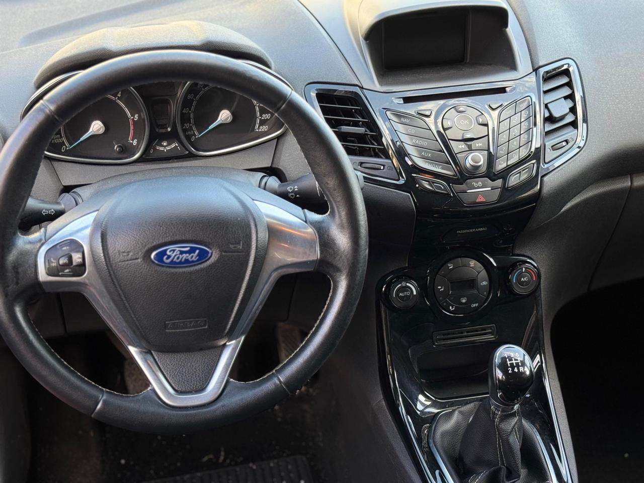 Ford Fiesta 1.5 TDCi 75CV 5 Porte Titanium