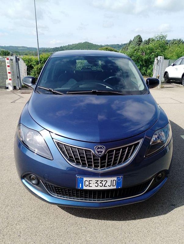 Lancia Ypsilon 1.0 FireFly 5 porte S&S Hybrid Silver