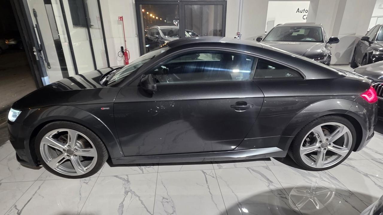 Audi TT Coupé 2.0 TDI ultra S line