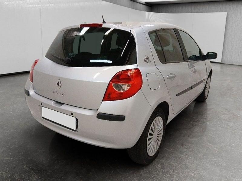 Renault Clio 5p 1.2 16v Le Iene c/CL