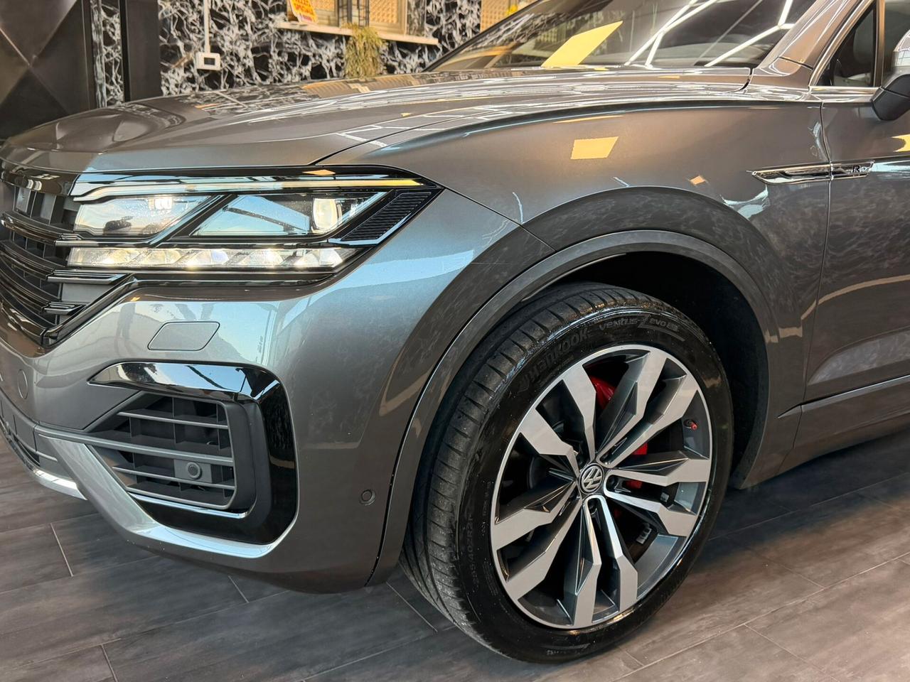 Volkswagen Touareg 3.0 V6 TDI SCR R-Line