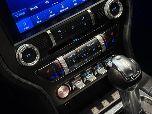 FORD Mustang Fastback 5.0 V8 aut. GT
