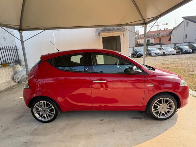 LANCIA Ypsilon 0.9 TwinAir 85 CV 5 porte S&S DFN Gold AUTOMATICA