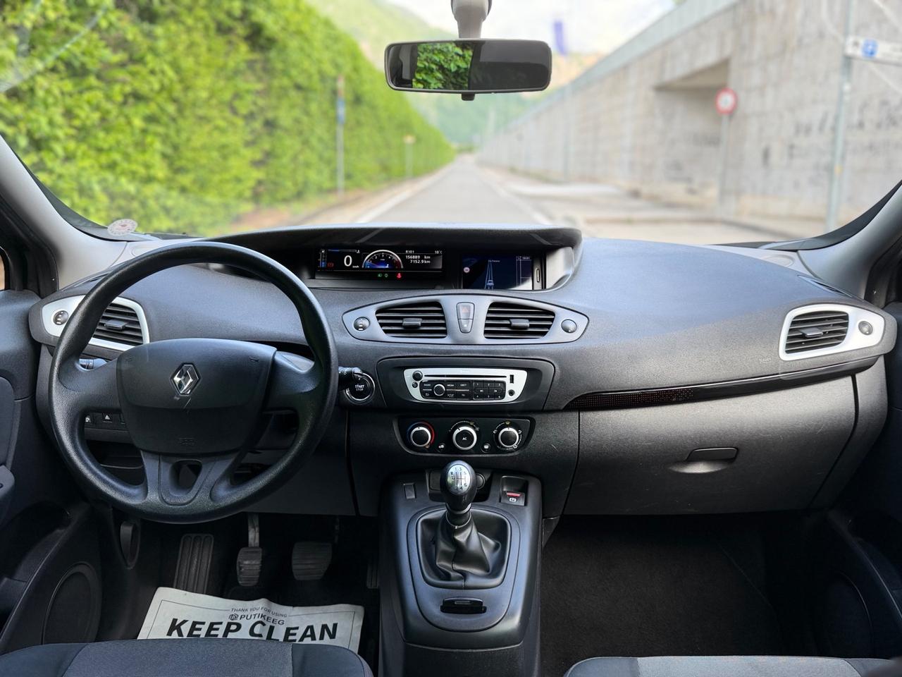 Renault Scenic 1.5 dCi 110CV ok neopatentati