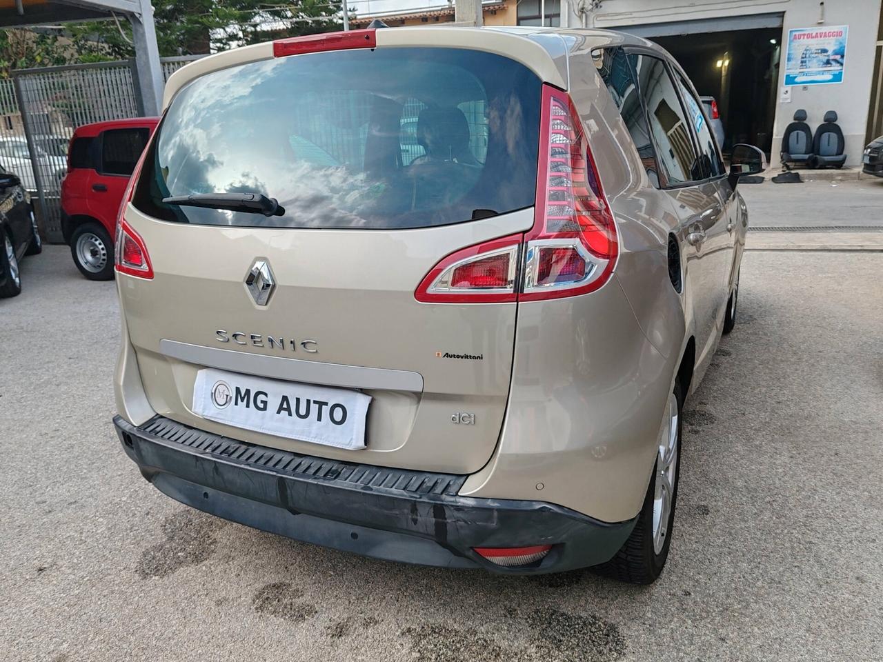 Renault Scenic Scénic X-Mod 1.5 dCi 110CV