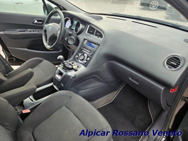 PEUGEOT 5008 1.6 HDi 112CV Family 7 posti