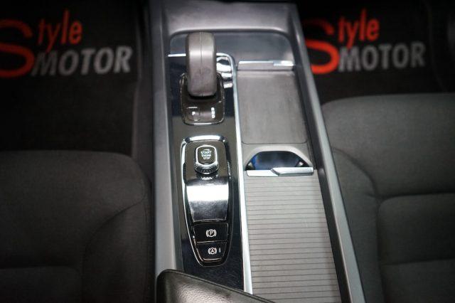 VOLVO XC60 T6 Recharge PHEV AWD Inscription Certificata