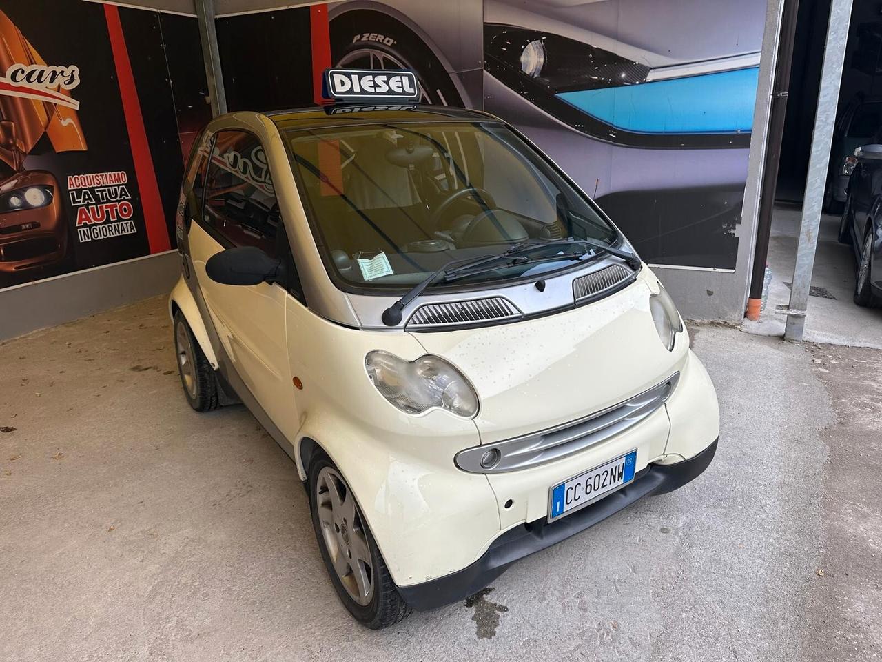 Smart ForTwo 800cc diesel(PRIVATO)-2002