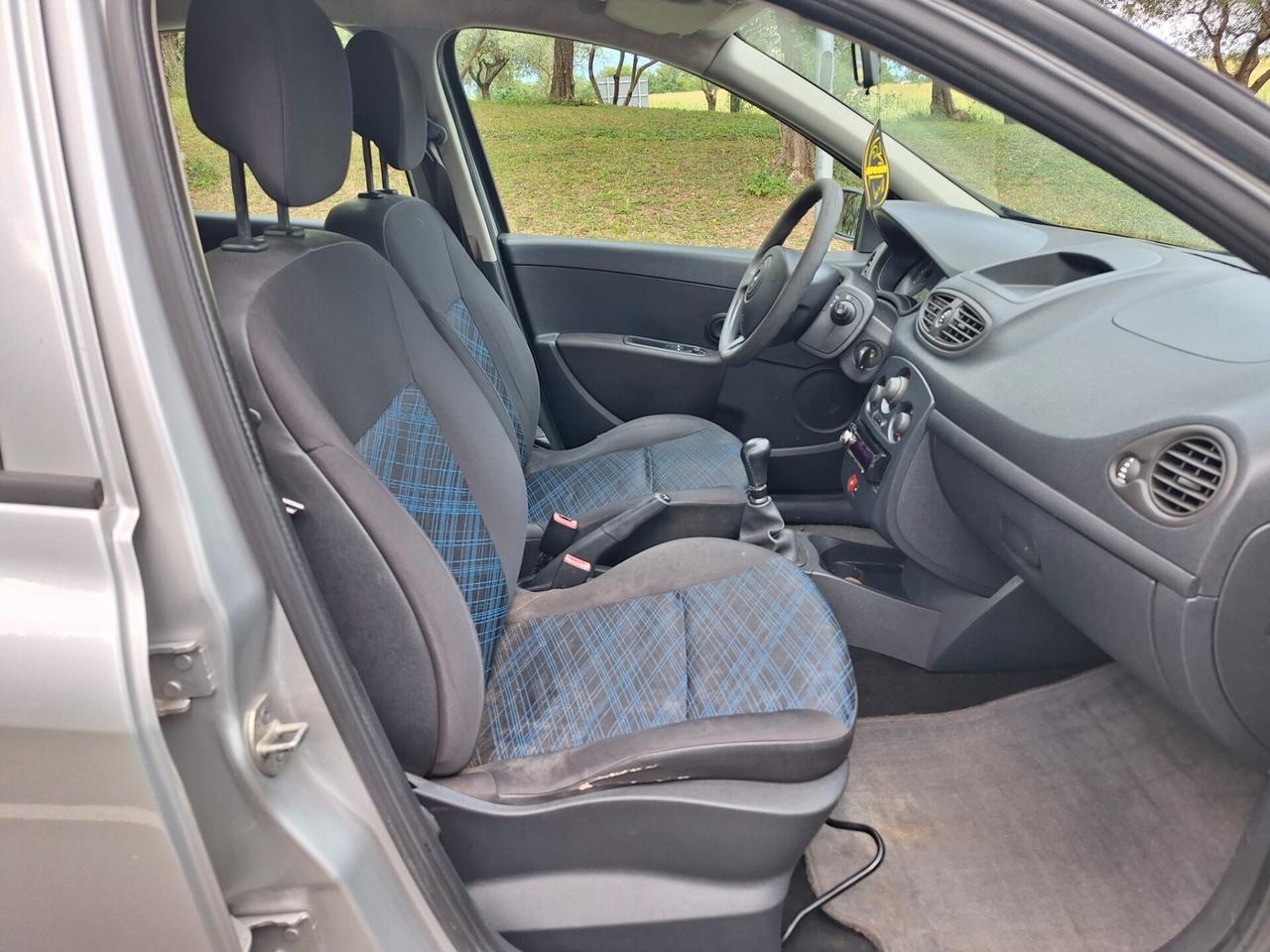 Renault Clio 1.2 B/GPL 75 CAVALLI OK NEOPATENTATI - 2008