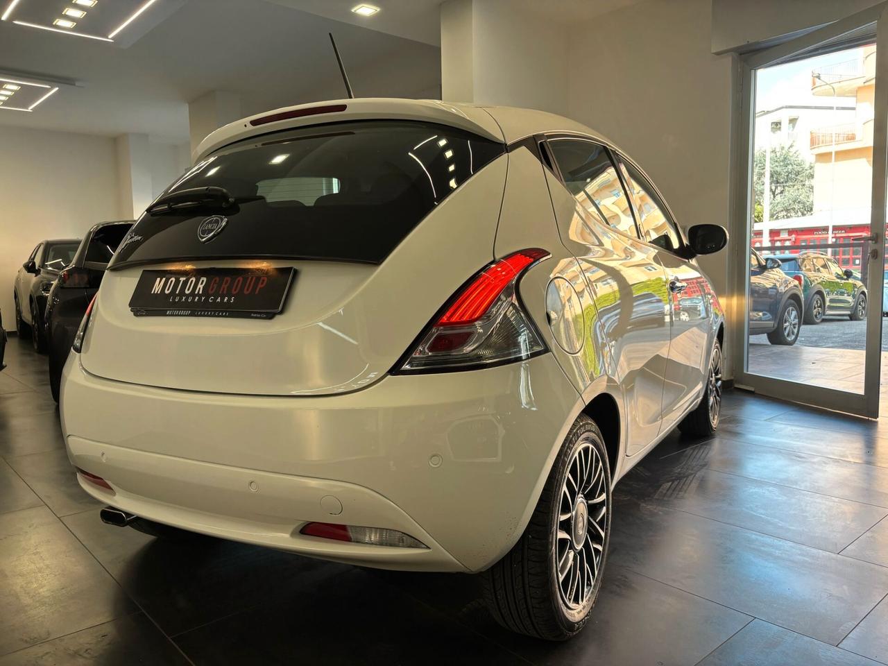 Lancia Ypsilon 1.2 69 CV 5 porte GPL Ecochic Gold