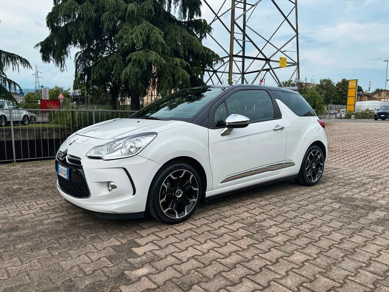 DS 3 1.4 HDi 70 Chic OK NEOPATENTATI