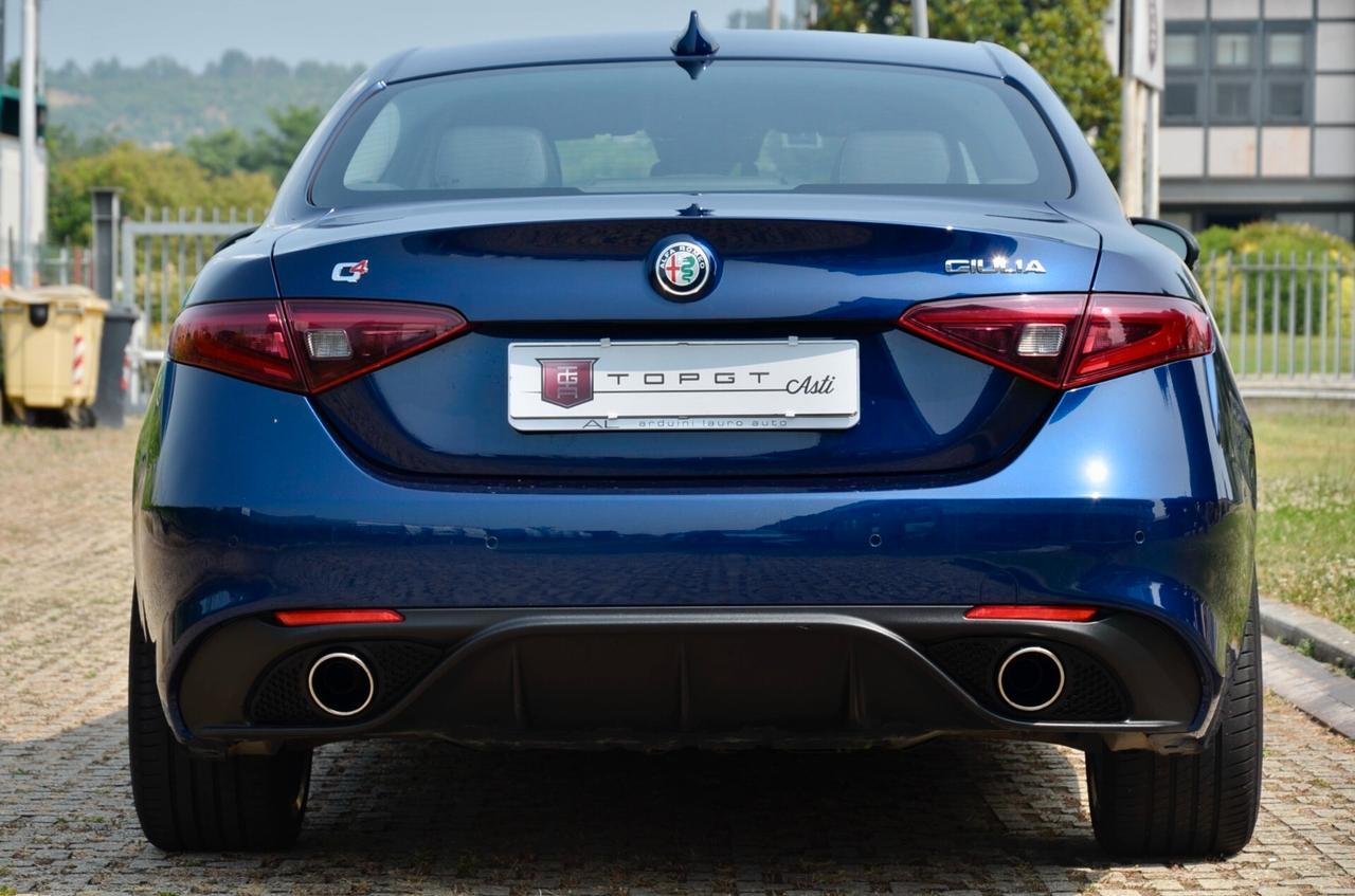 ALFA ROMEO GIULIA 2.2 T VELOCE Q4 210cv AWD AUTO, SERVICE UFF FCA, EURO 6B, 19", XENO, APPLE ANDROID, PERMUTE