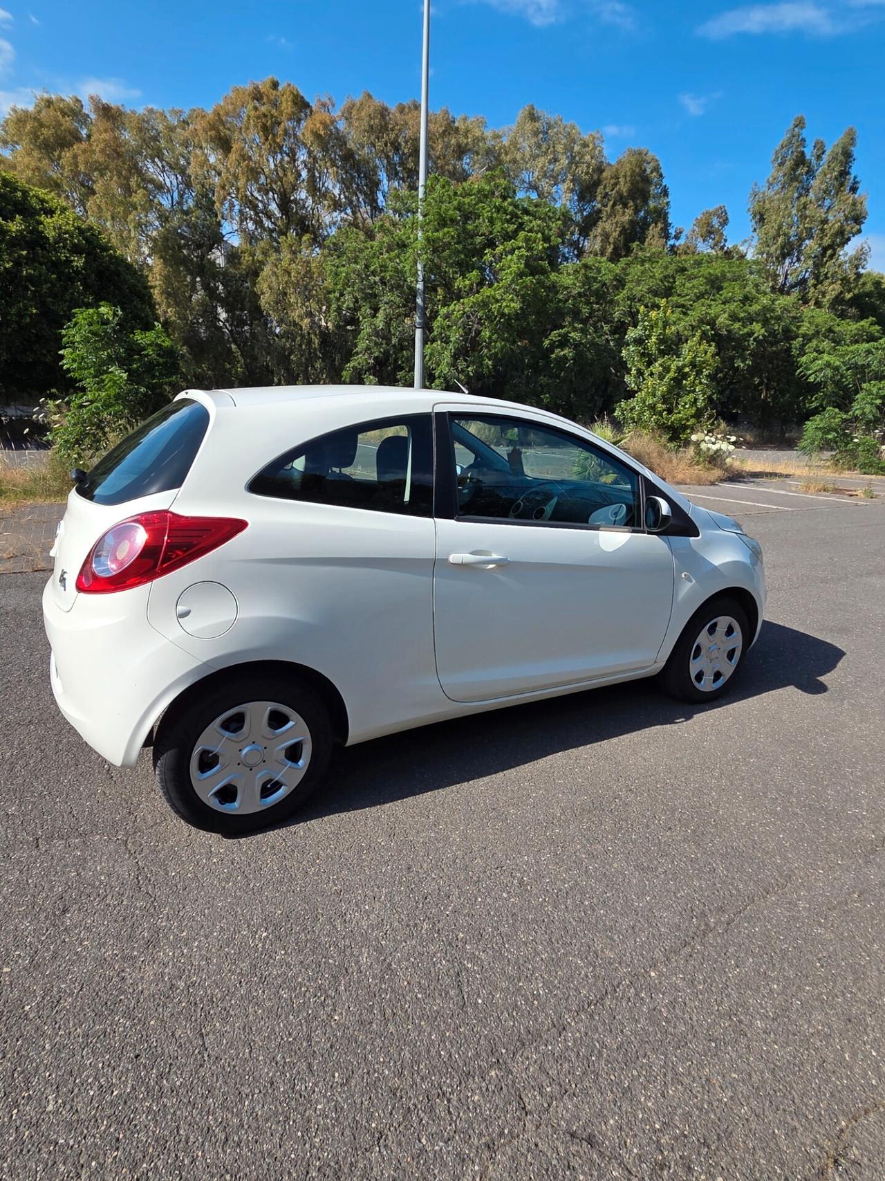 Ford Ka Ka+ 1.2 8V 69CV Titanium
