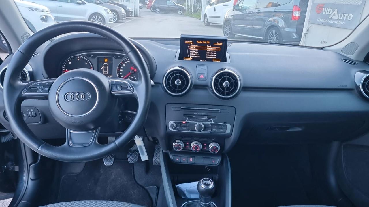 Audi A1 1.4 TDI Admired-90CV-66KW