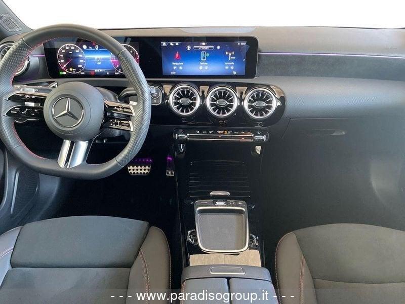 Mercedes-Benz Classe A - W177 2023 A 180 d AMG Line Advanced Plus auto