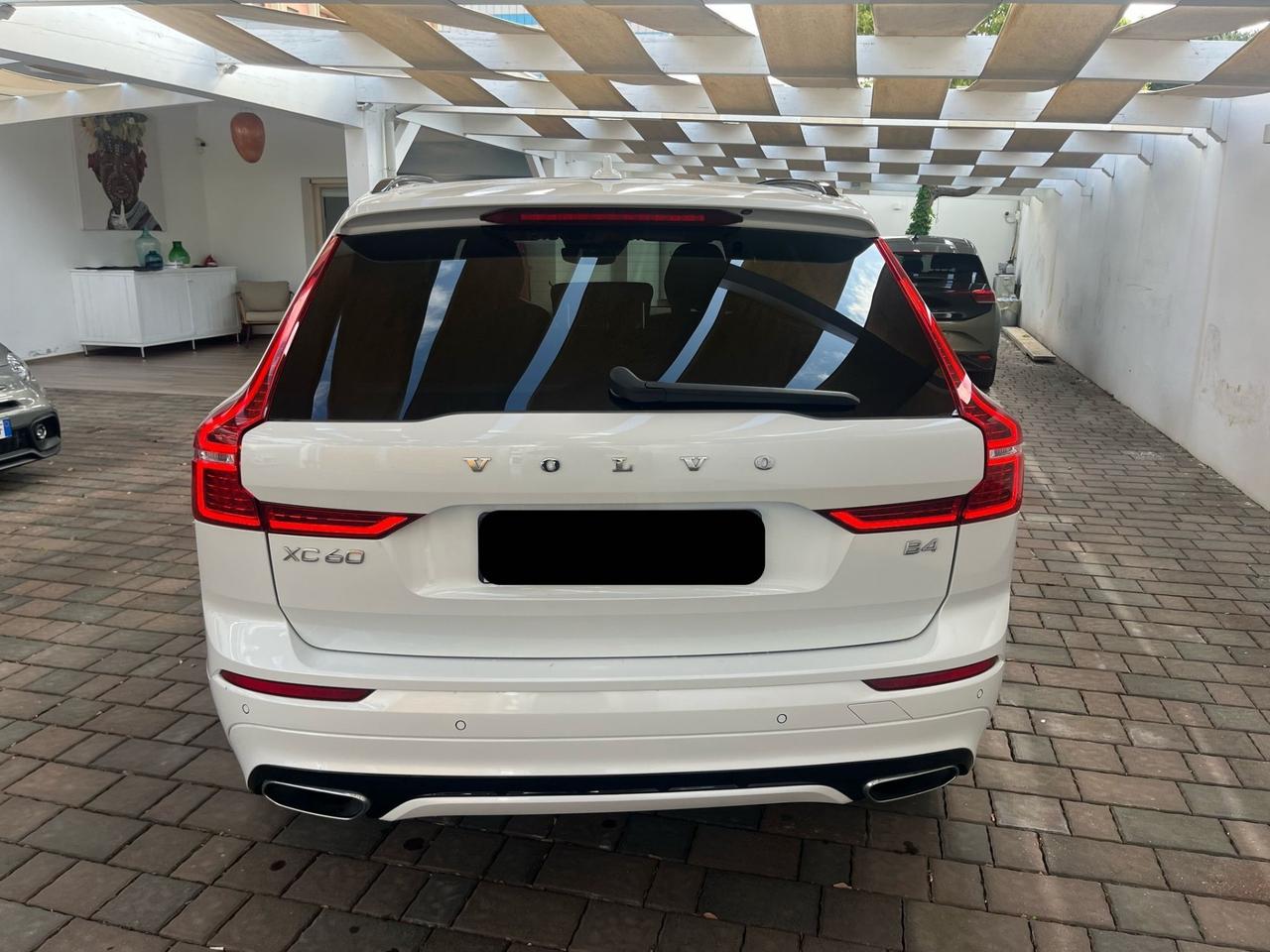 Volvo XC 60 XC60 B4 (d) Geartronic R-design