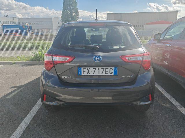 TOYOTA Yaris 1.5 Hybrid 5 porte Business