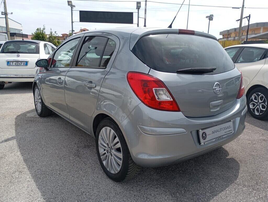 Opel Corsa 1.2 85CV 5 porte GPL-TECH Edition