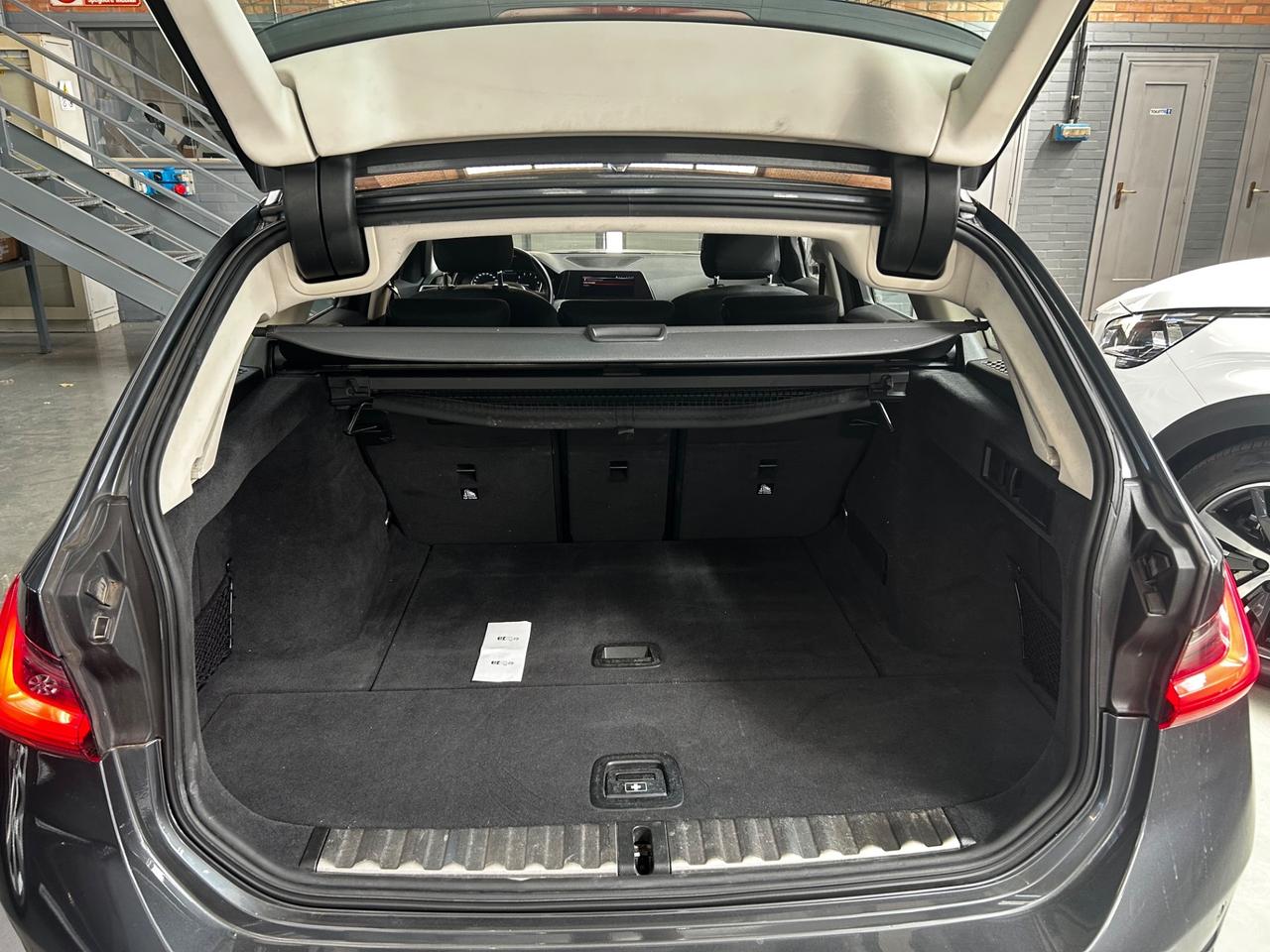 Bmw 318 318i Touring Business Advantage
