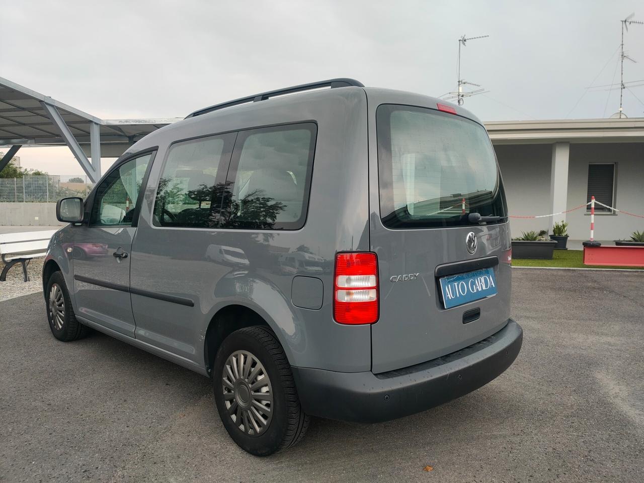 Volkswagen Caddy 1.6 TDI 75 CV 5posti. Trendline autocarro cinghia sostituita