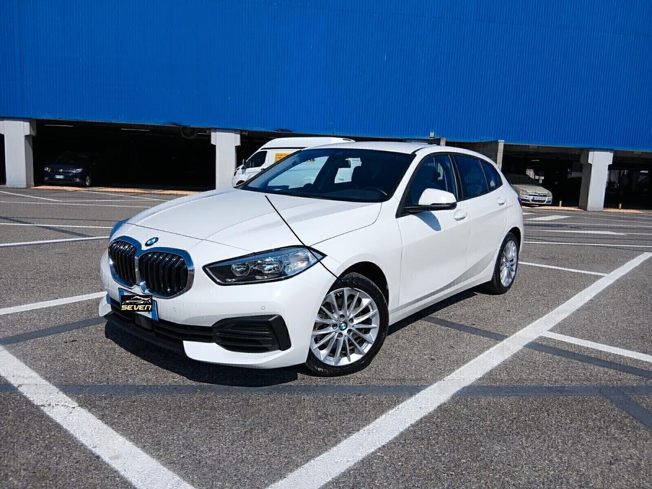 Bmw 118 118d 5p. Business Advantage