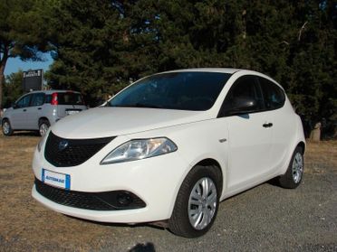 Lancia Ypsilon 1.0 FireFly Hybrid Ecochic Silver *NEOPATENTATI*UNIPRO*