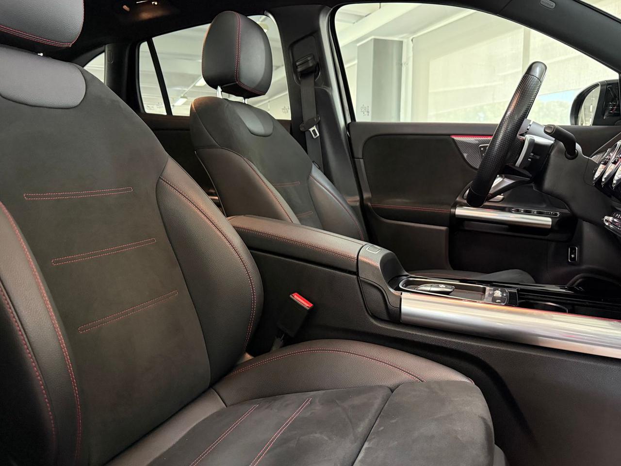 Mercedes-Benz GLA 200 D Premium Plus #11223