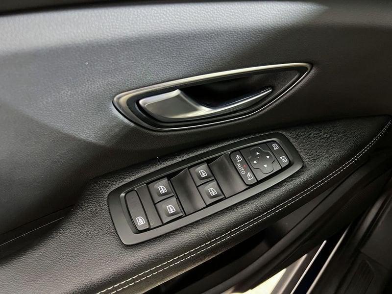 Renault Grand Scénic Blue dCi 120 CV EDC Sport Edition2