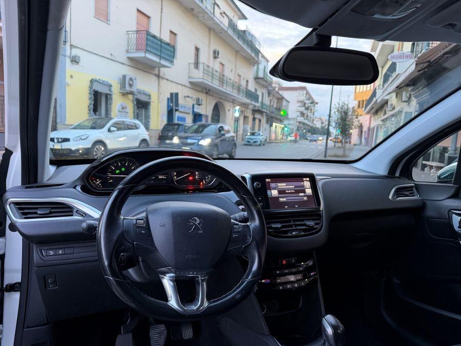 PEUGEOT 208 1.2 82 CV ALLURE CERTIFICATA NUOVA