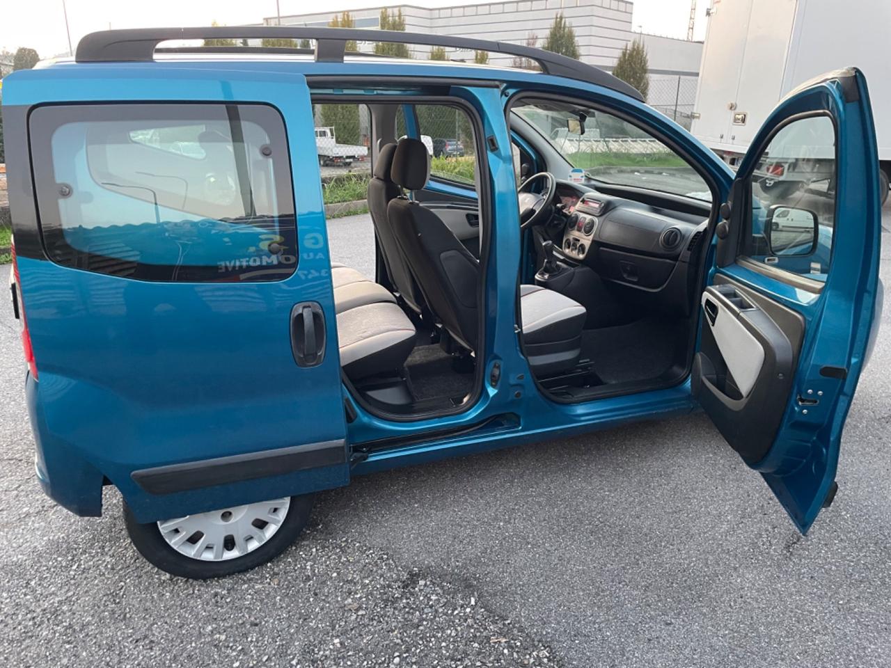 Peugeot Bipper porte laterale scorrevole