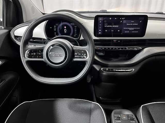 Fiat 500e Berlina 42 kWh