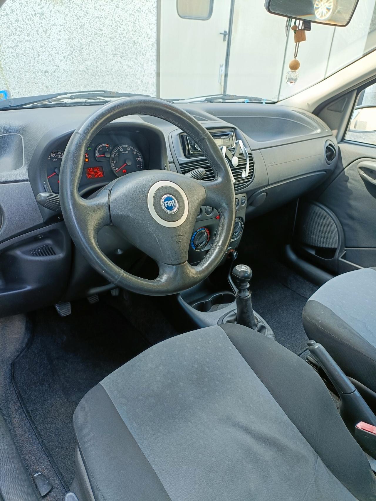 Fiat Punto 1.2 5 porte Dynamic