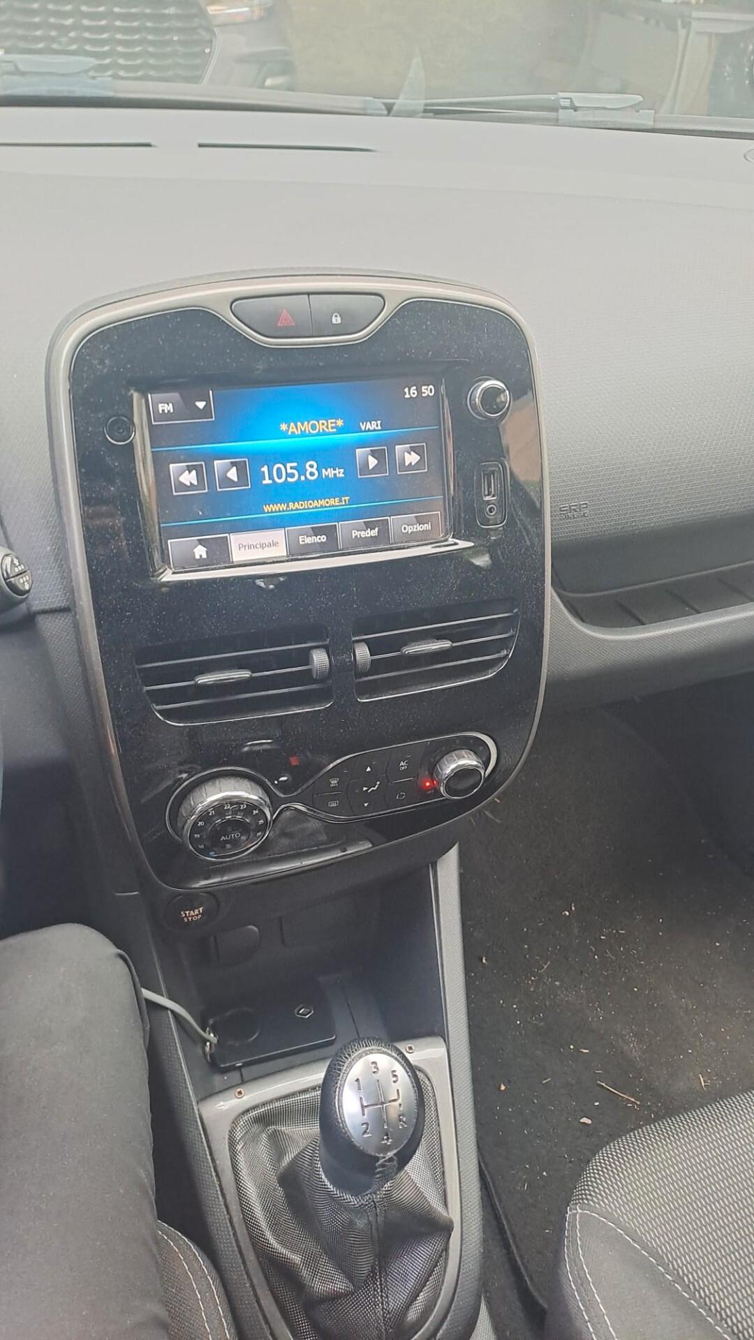 RENAULT CLIO 1.5 DIESEL 75CV