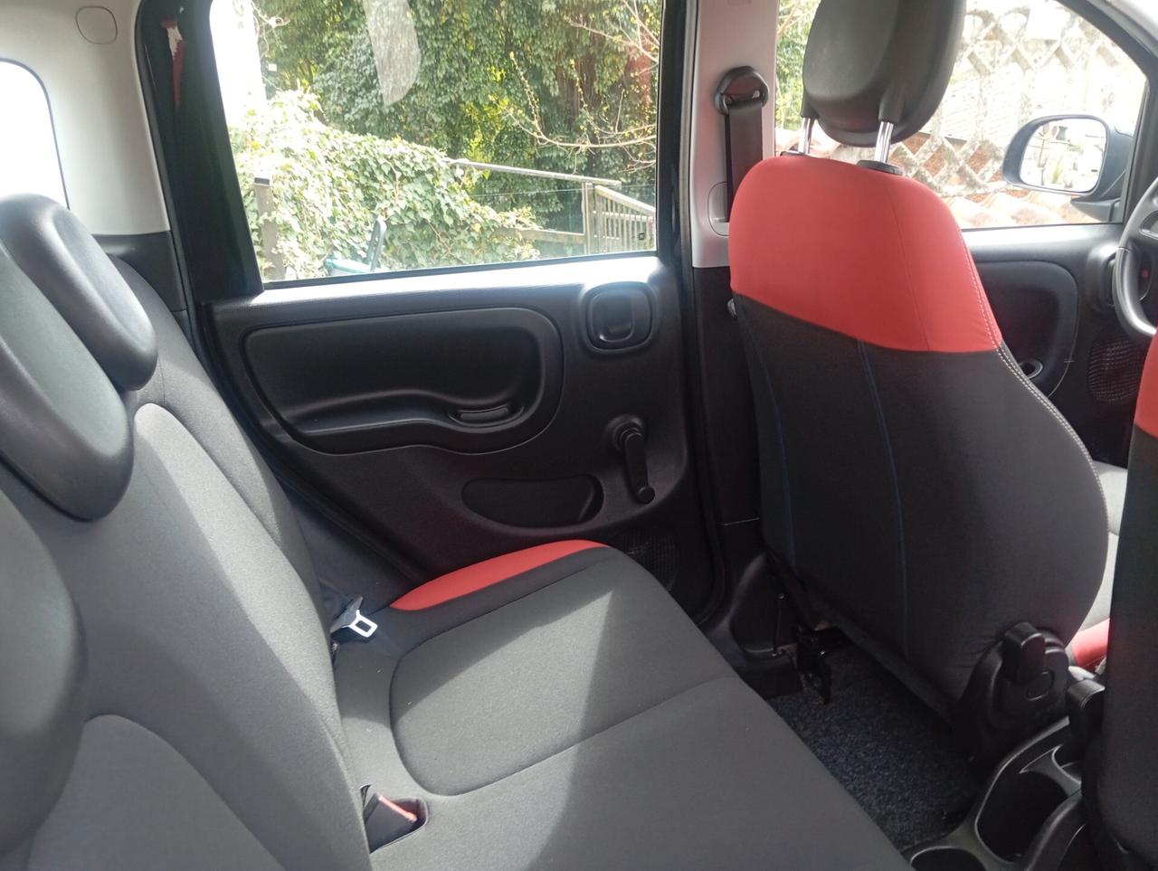 Fiat Panda 1.2 Easy 69cv 77000 km unipro ben tenuta