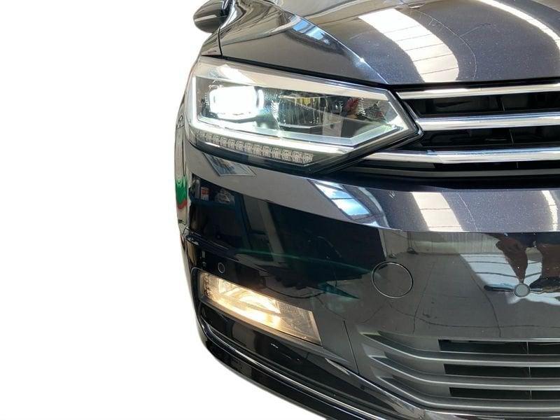 Volkswagen Touran 2.0 TDI 150 CV SCR DSG Executive BlueMotion Tech.