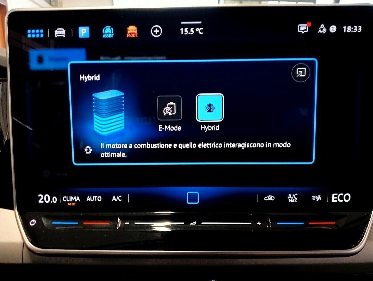 Volkswagen Golf 1.5 TSI eHybrid 204cv DSG 18" LED CAMERA ACC